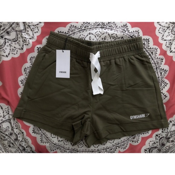 gymshark ark high waisted shorts